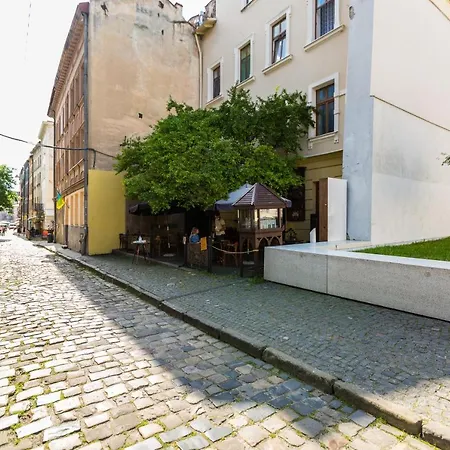 Apartman подобово на площі ринок 39 Lviv