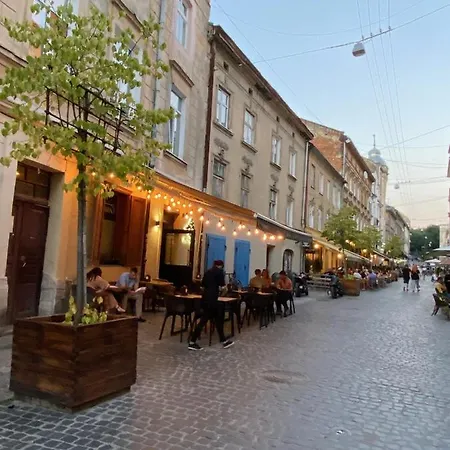 подобово на площі ринок 39 Apartman *