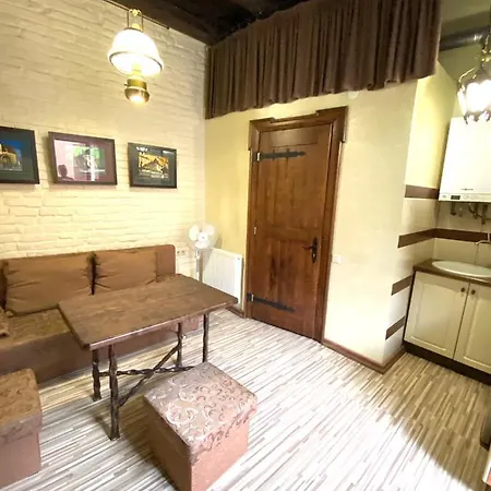 Apartman подобово на площі ринок 39 Lviv