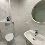 подобово на площі ринок 39 *