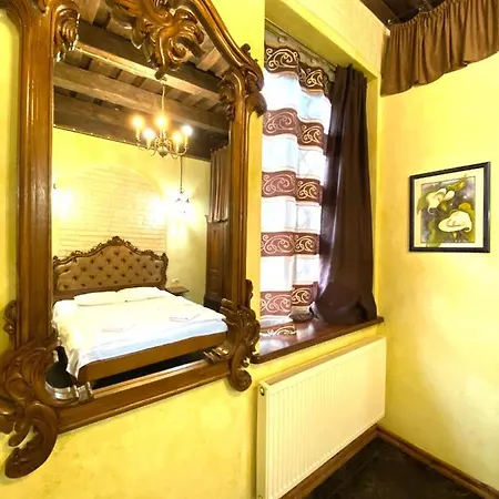 Apartament подобово на площі ринок 39