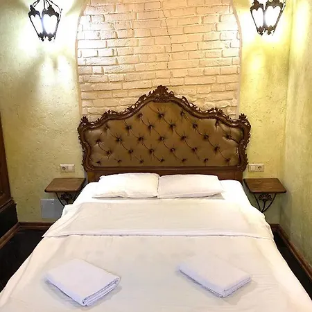 подобово на площі ринок 39 Apartmán Lvov